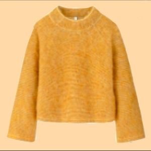Uniqlo U Women Shaggy Wide Sleeve Sweater